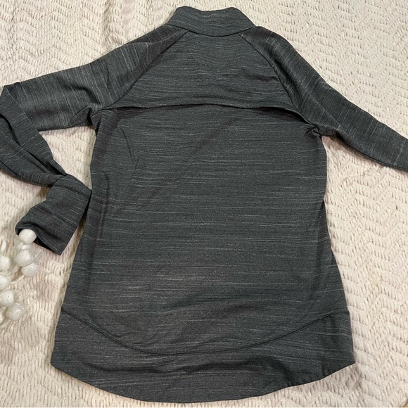 Reebok Gray Space Dye Back Vent 1/4 Sleeve Pullover Women's Medium - Picture 7 of 12